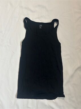 GAP Black Fitted Scoop Tank Top